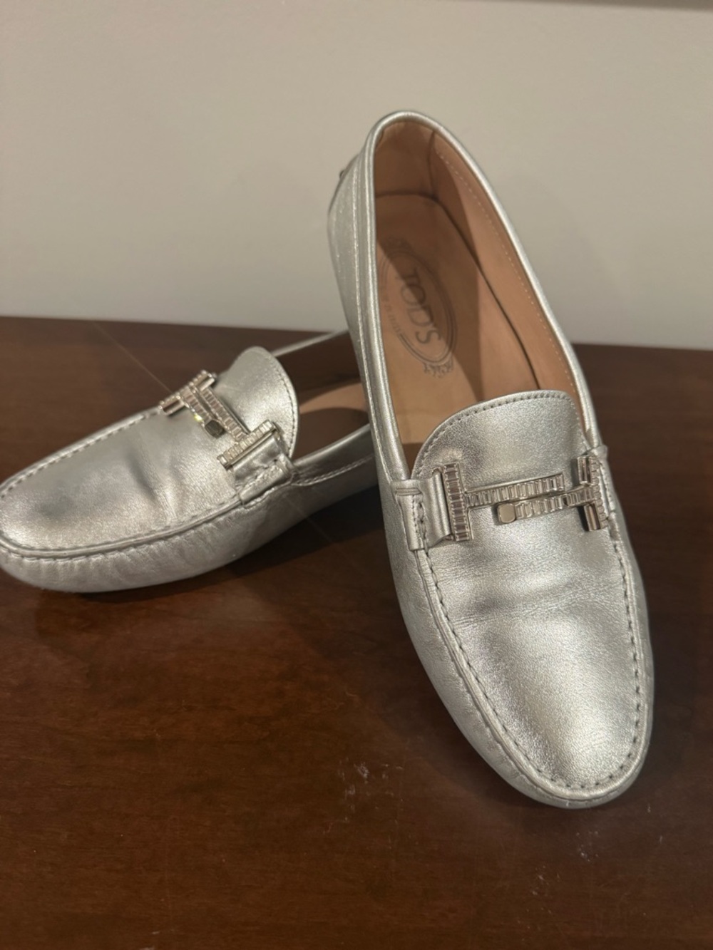 Tod’s Silver Double T Crystal Embellished Gommino Driving Shoes size 39.5 - Picture 4 of 12